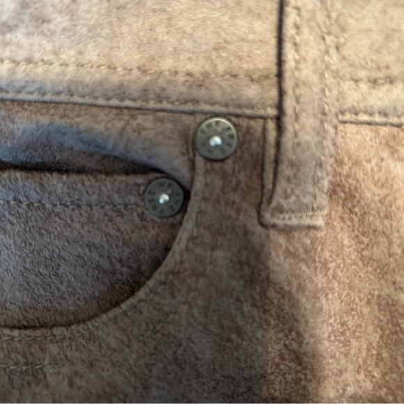 We The Free Free People Gray Tone Faux Suede Look Straight Leg Pant NWT Sz. 25 - Picture 13 of 15